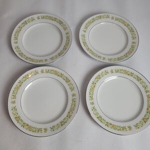 Charming Floral Dinner Plate Set